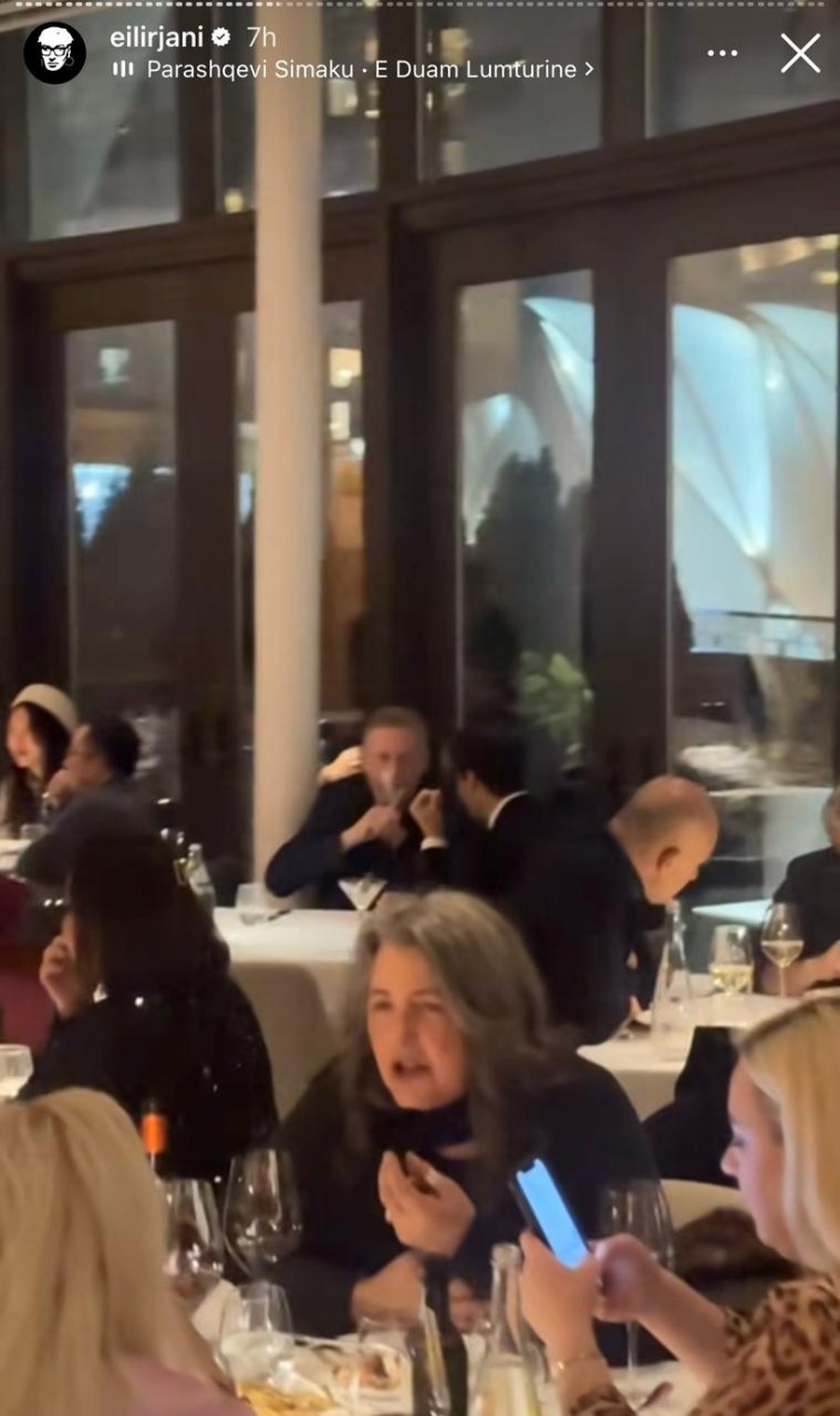 Parashqevi Simaku këndon shqip! Elton Ilirjani darkon me të dhe i