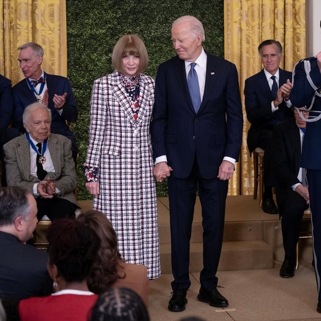 Biden jep dekoratat e fundit, nderon 19 personazhe publike