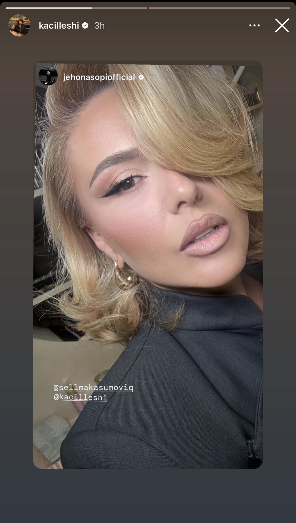 No description available.