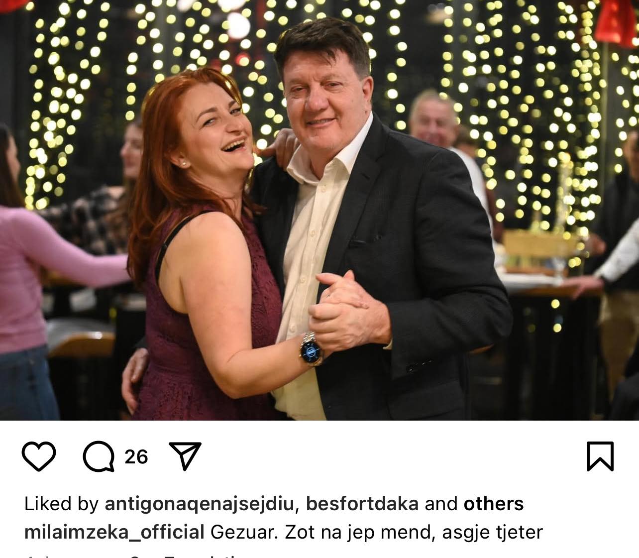 No description available.