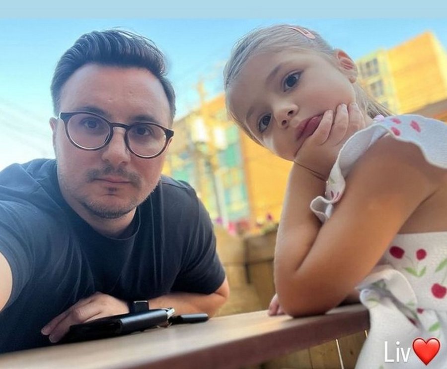 Rrëfimi i Eno Popit për të bijën: Nuk e di a jam baba i