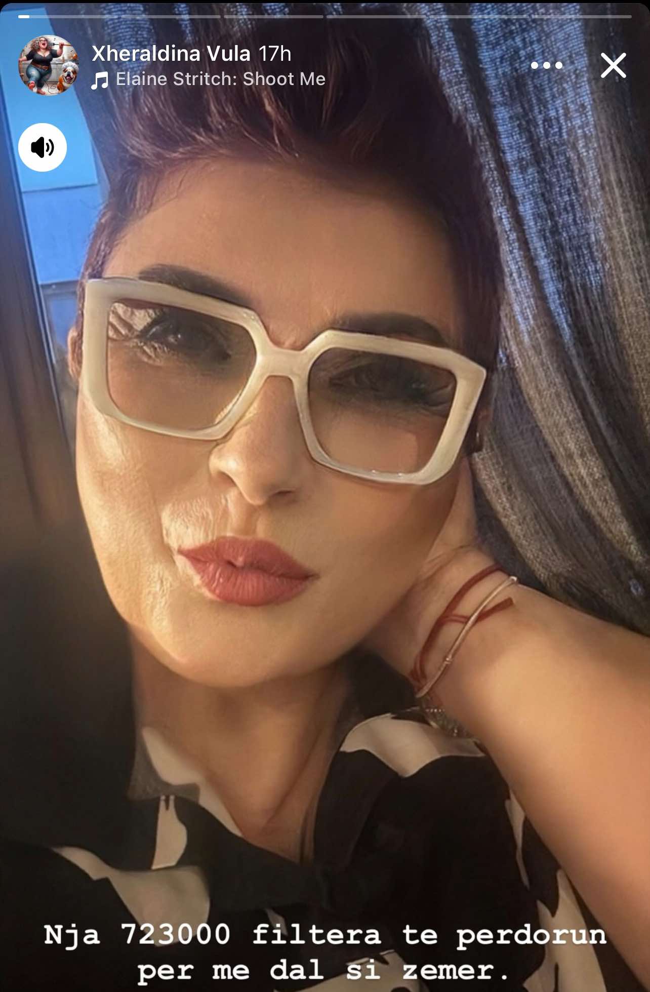 No description available.