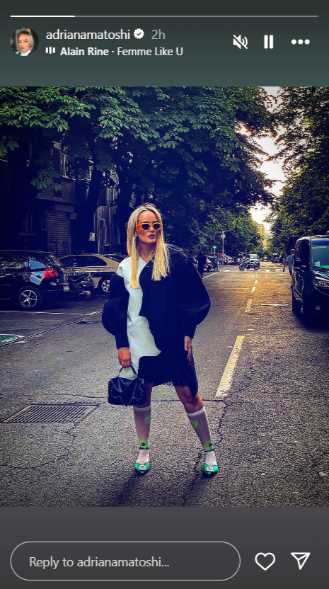 No description available.