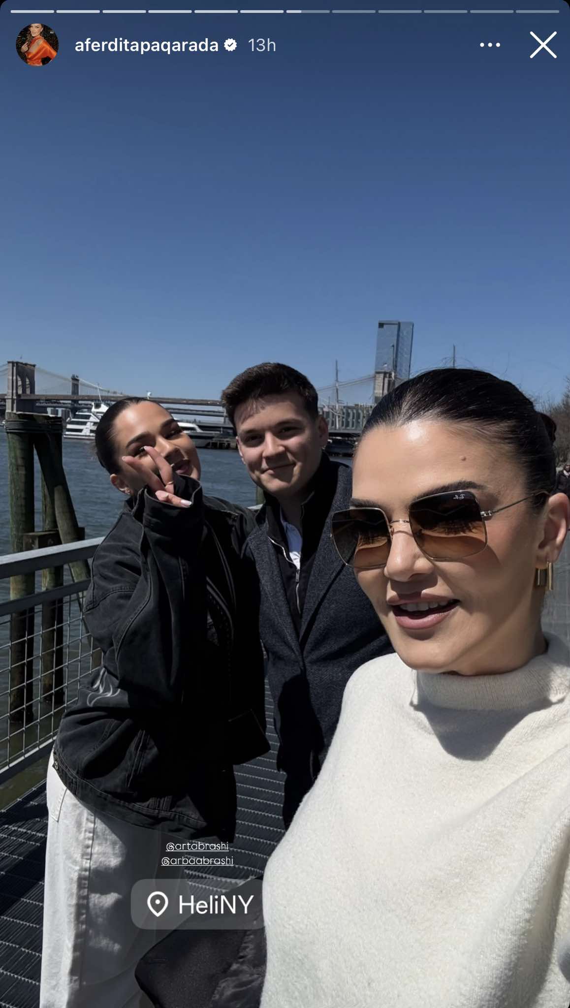 No description available.