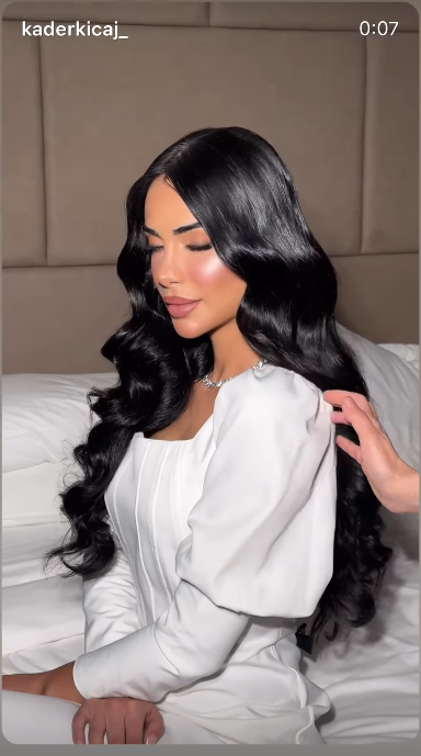 No description available.