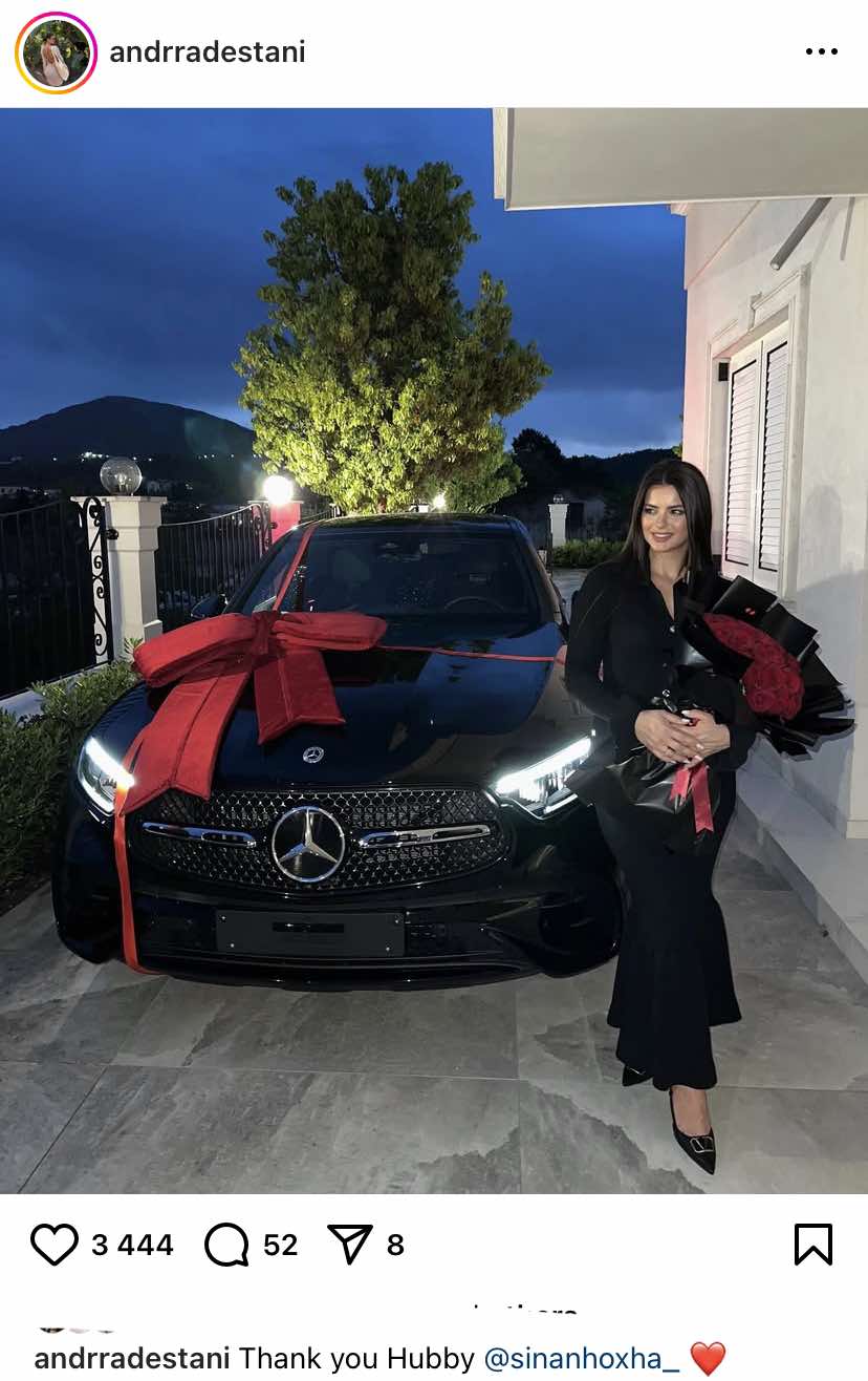 No description available.