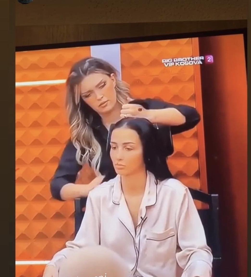 No description available.