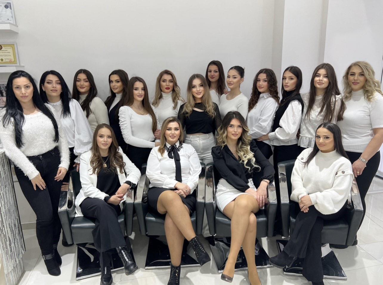 No description available.