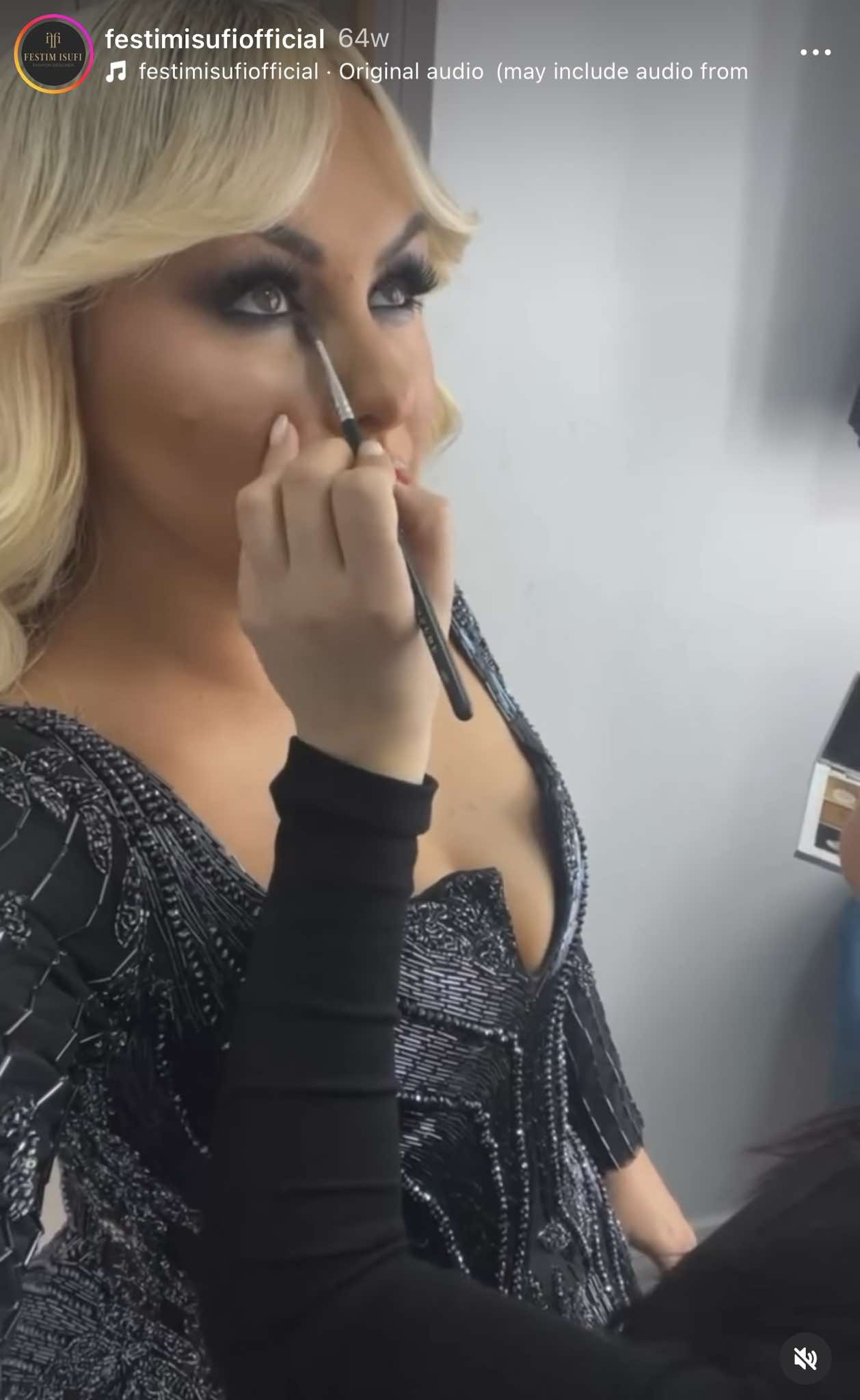 No description available.