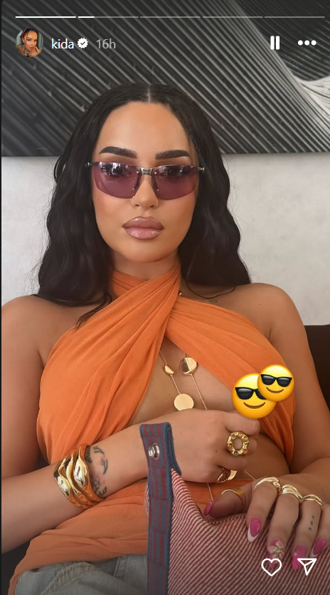 No description available.