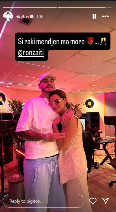 No description available.