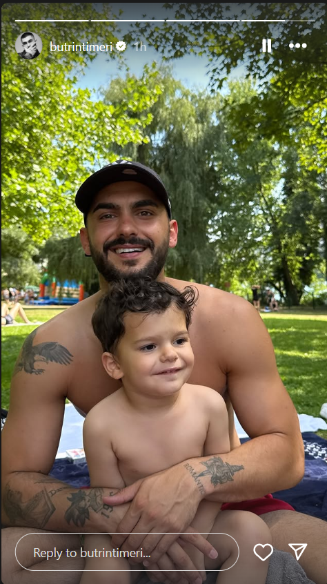 No description available.