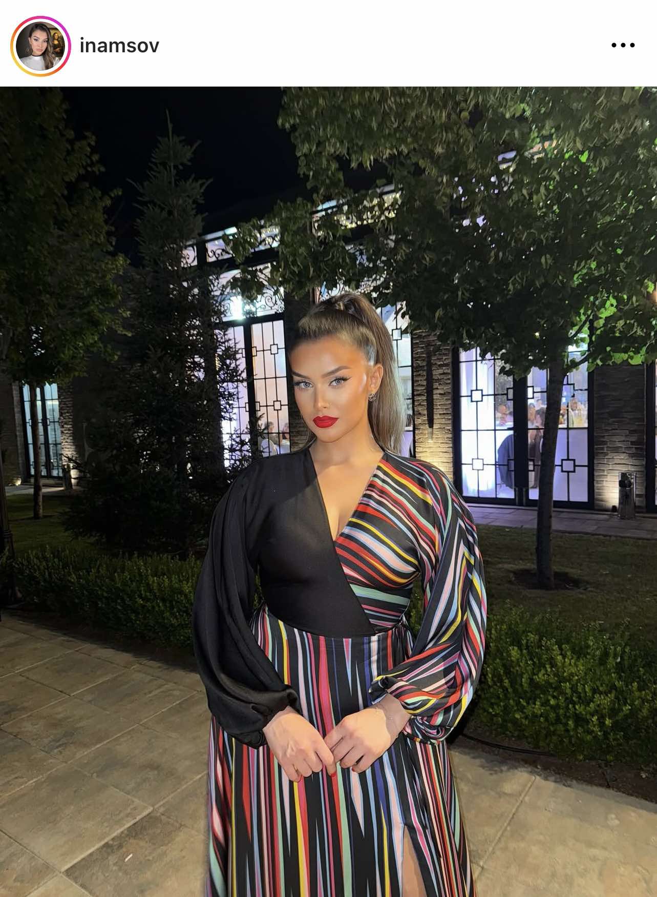 No description available.