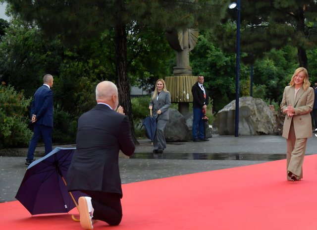 Ajo i vuri flakën shtëpisë, por rindërtoi Italinë. A