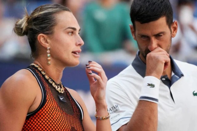Sabalenka shkëlqen në US Open me bizhuteri luksoze  127 karat safirë  turmalina e granatë