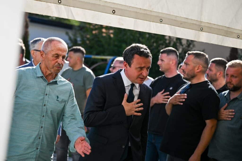 kurti-shkon-per-ngushellime-ne-familjen-e-laurent-krasniqit-pas-humbjes-tragjike
